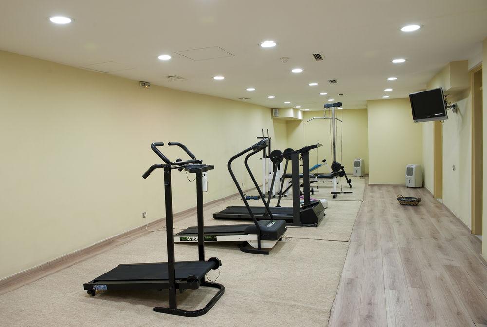 Efplias Hotel Apartments Piraeus Exterior photo